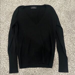 Club Monaco 100% Cashmere V-Neck Knit Sweater size M